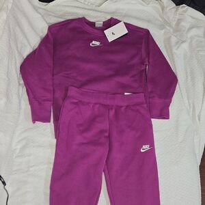 Nike Kids Magenta Sweatpants & Joggers Set